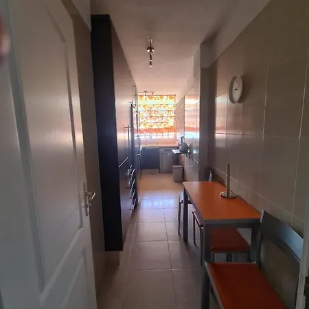 Carolina Apartment *